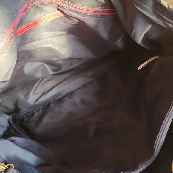 Tommy Hilfiger black and tan shoulder bag - Picture 5 of 12